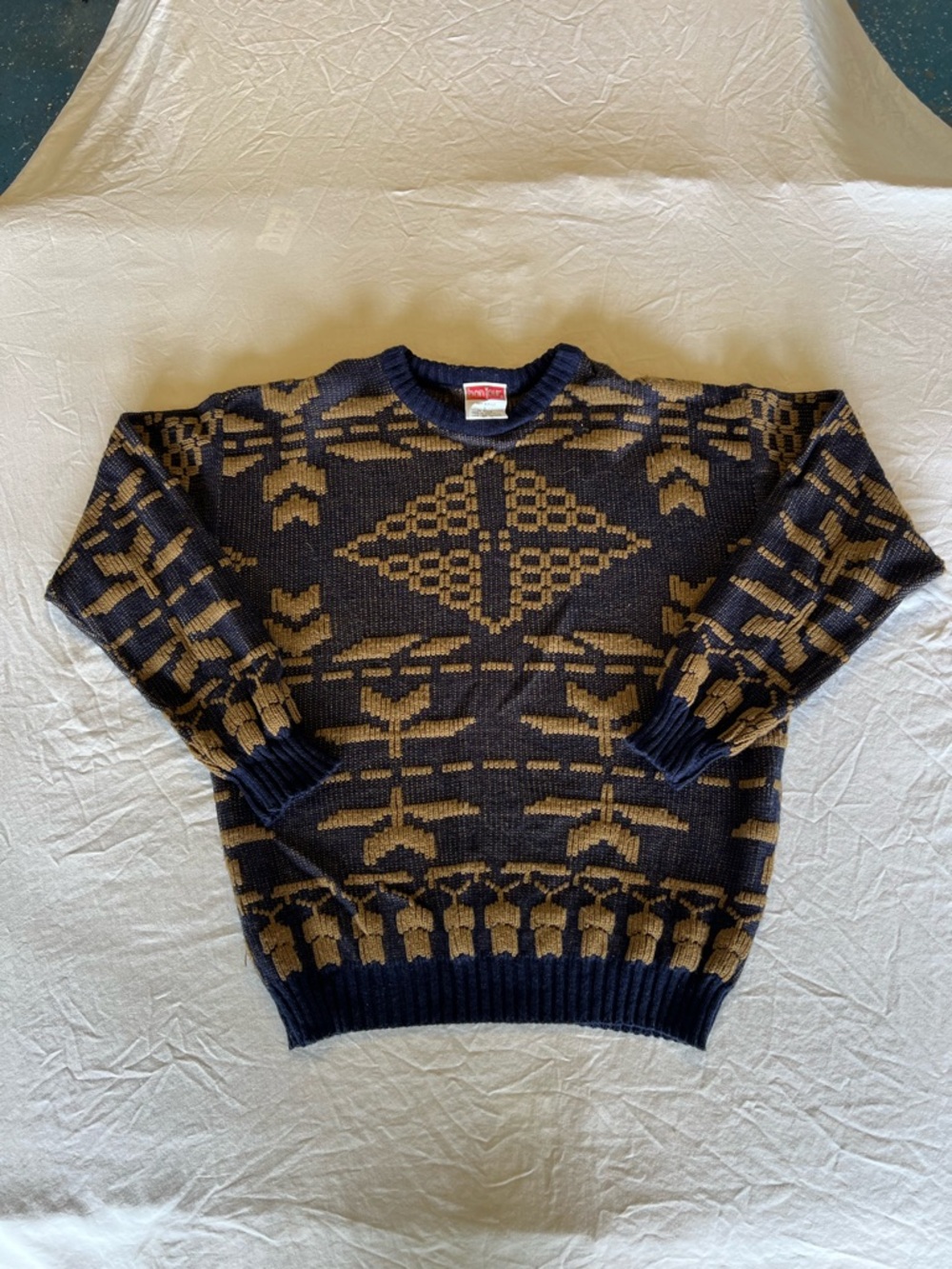Bonjour 1980s Geometric Sweater Navy Beige 100% Acrylic Men's Size L Vintage